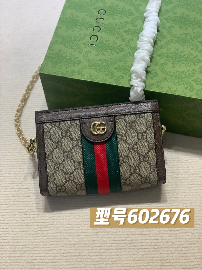 Gucci Satchel Bags